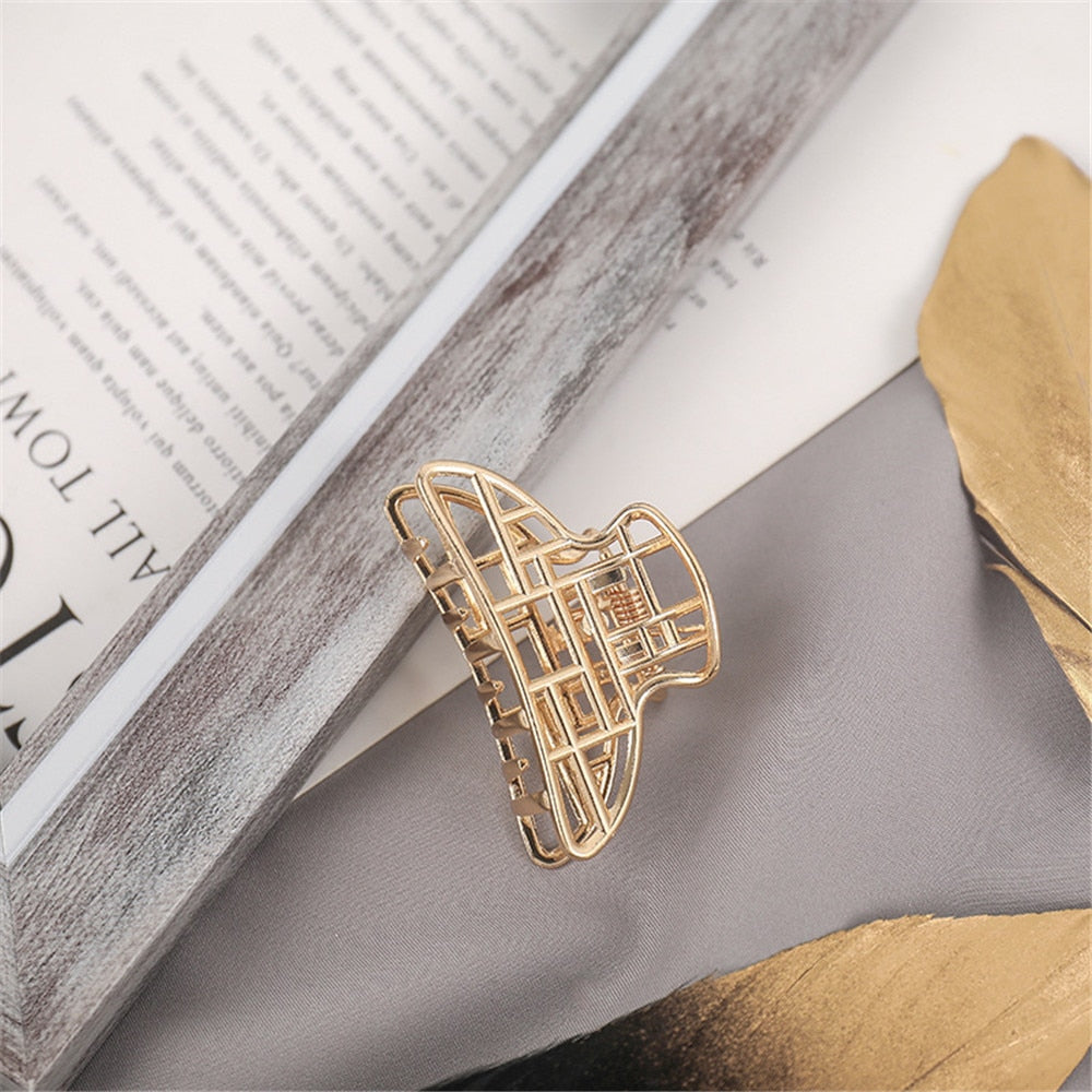 Durable Metal Hair Claws - Perfect for Any Season and Hair Type